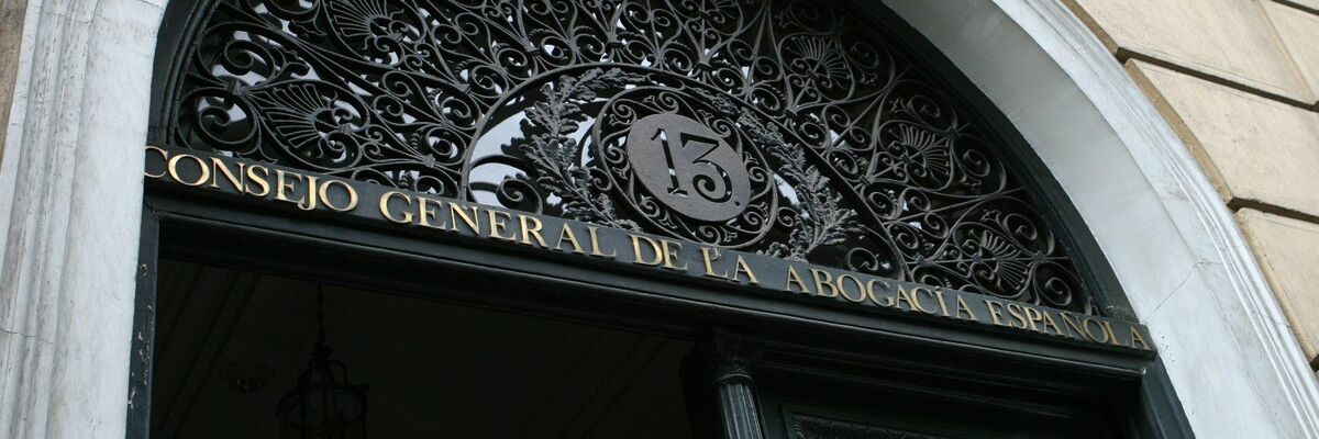 La Abogacía Española aboga por el Derecho Internacional en el conflicto de Oriente Próximo