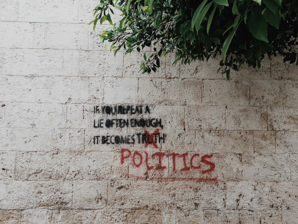 Situación política: una ruleta al azar. Políticos