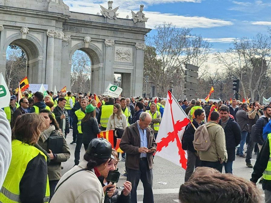 Manifestación de agricultores en Madrid, foto Agustín Millán