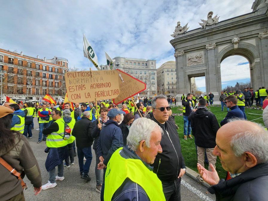 Manifestación de agricultores en Madrid, foto Agustín Millán