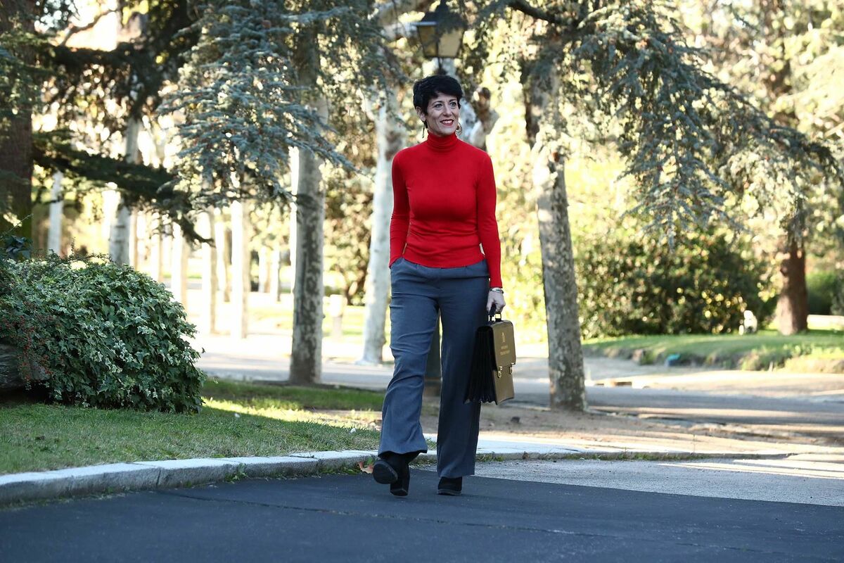 Elma Saiz anuncia un ambicioso refuerzo del IMV para llegar a todos los menores que lo necesitan
