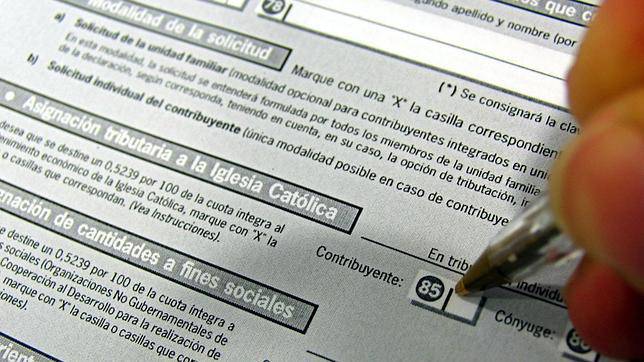 El 0,7% del IRPF vuelve a blindar a la Iglesia como excepción permanente del sistema tributario