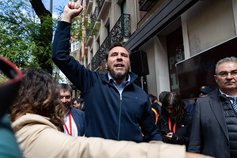 mininistro Oscar Puente