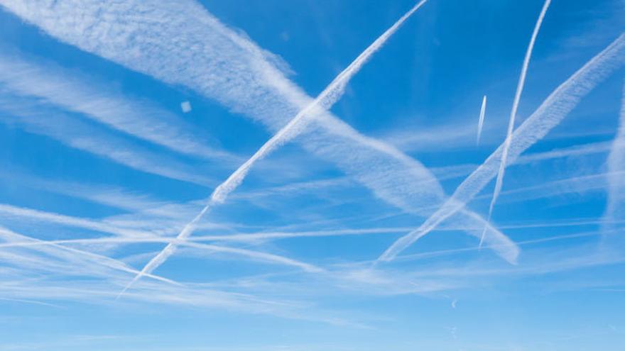 estelas de condensación aviones