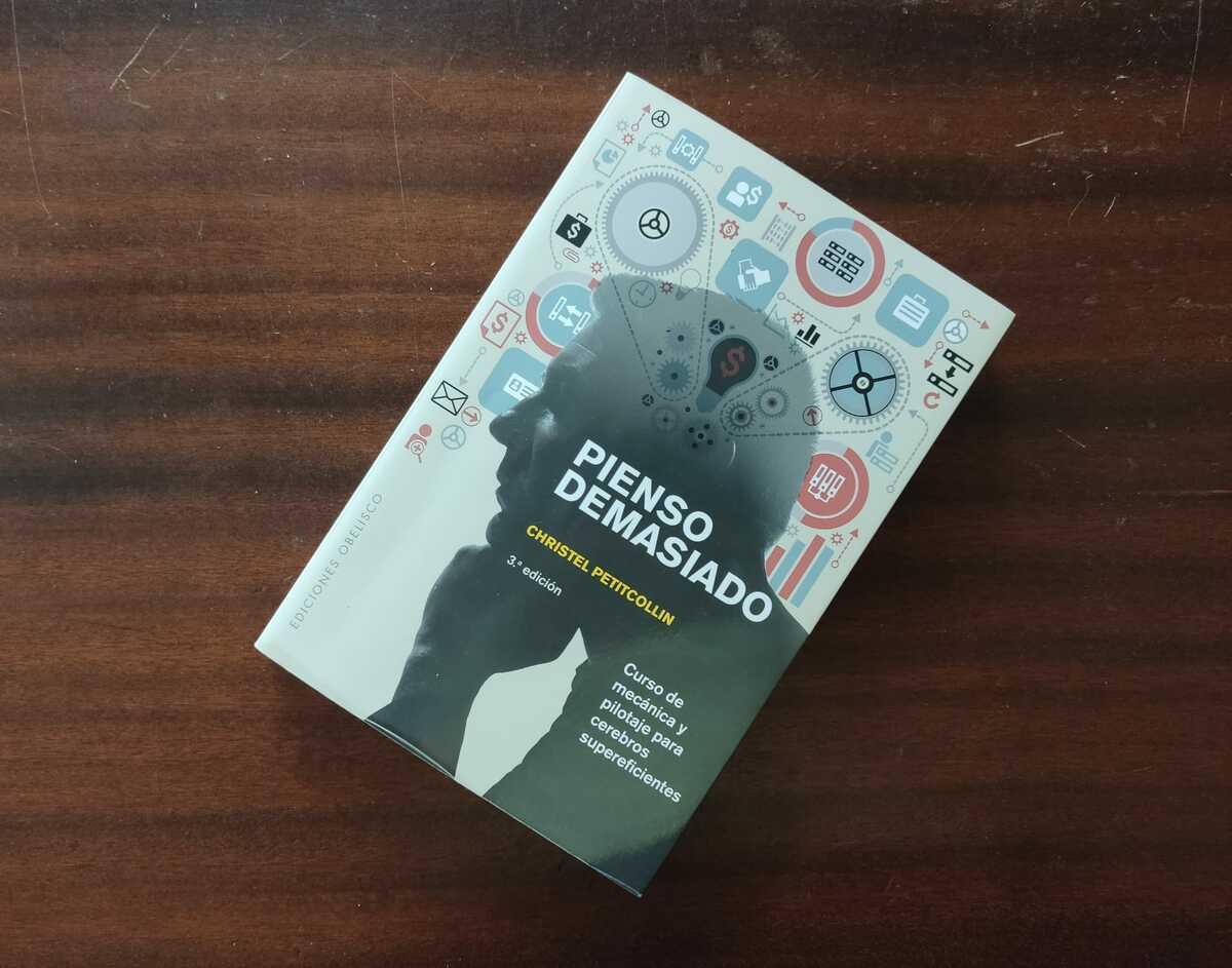 Pienso demasiado Gonzalo Osés