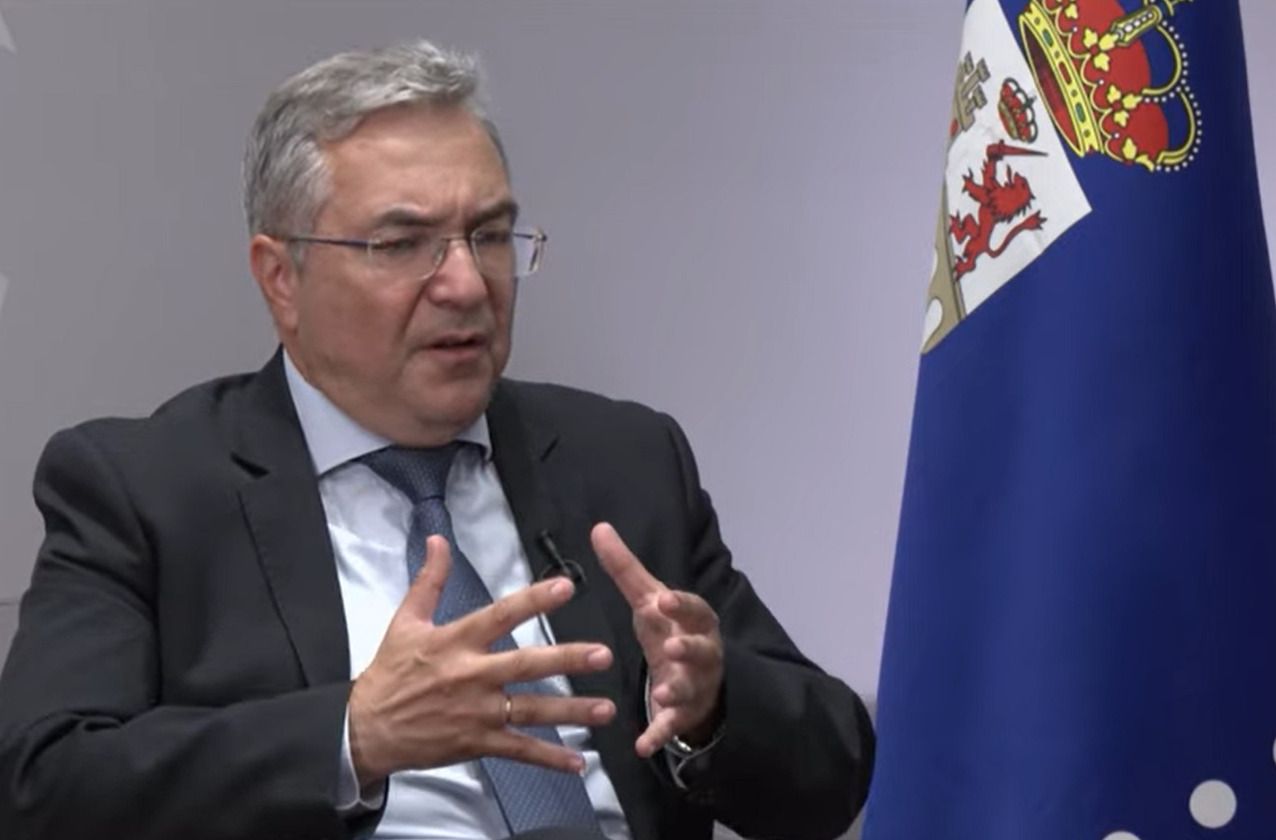 presidente de la Diputación de Ourense, Luis Menor