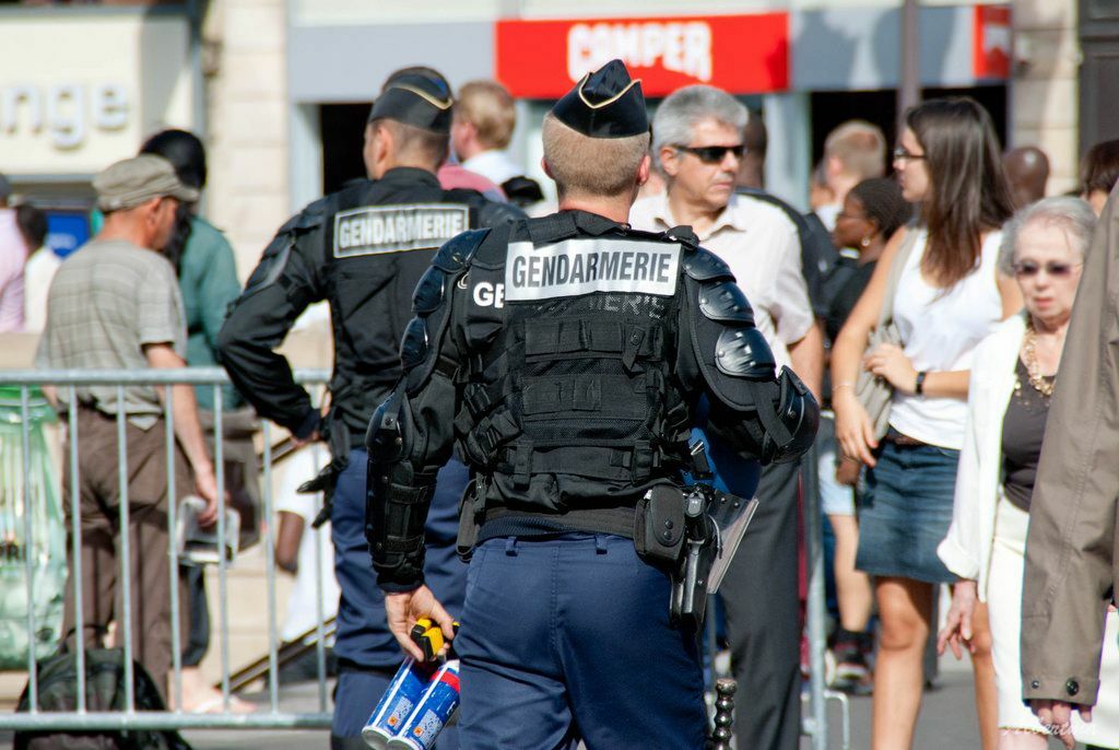 6442740217_f0c380fb26_b