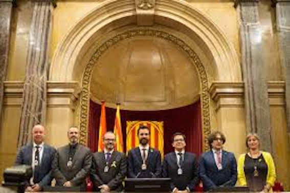 foto mesa del parlament