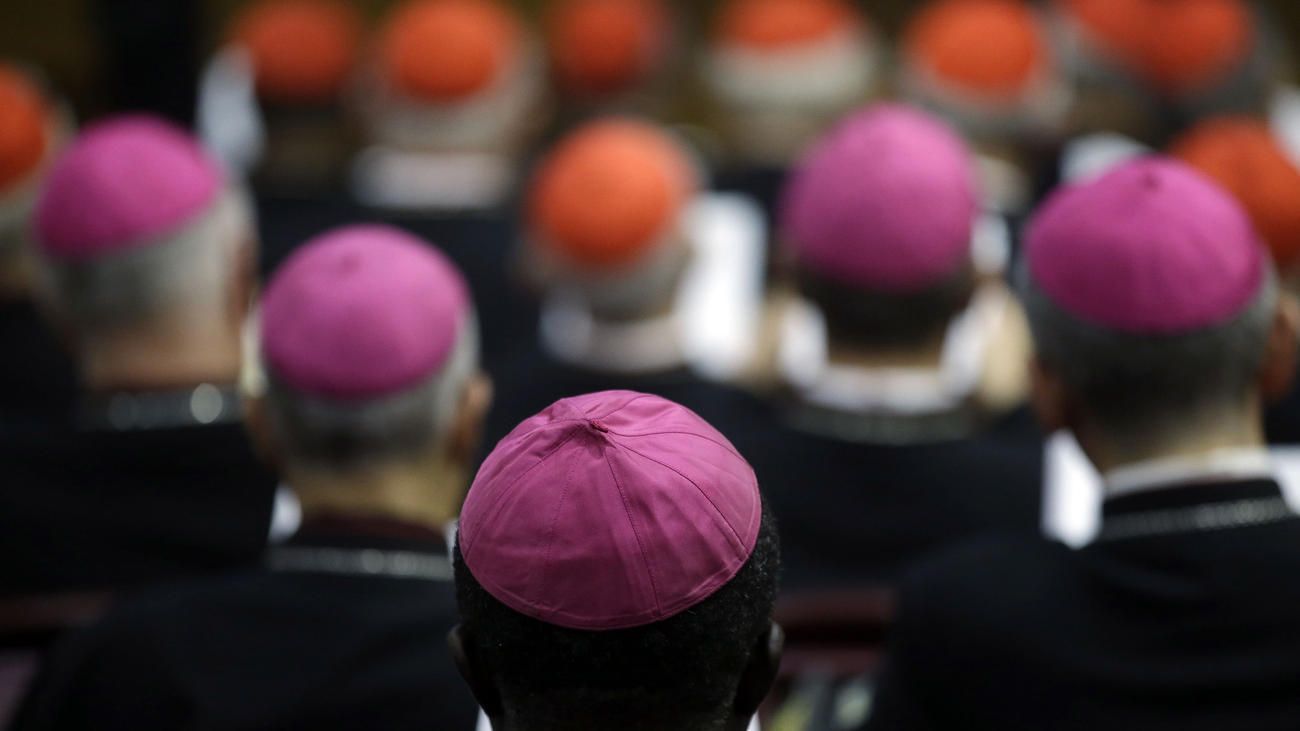 hoyla-int-sexo-y-el-vaticano-la-mayoria-de-curas-son-homosexuales-20151126.jpg hoyla-int-sexo-y-el-vaticano-la-mayoria-de-curas-son-homosexuales-20151126.jpg
