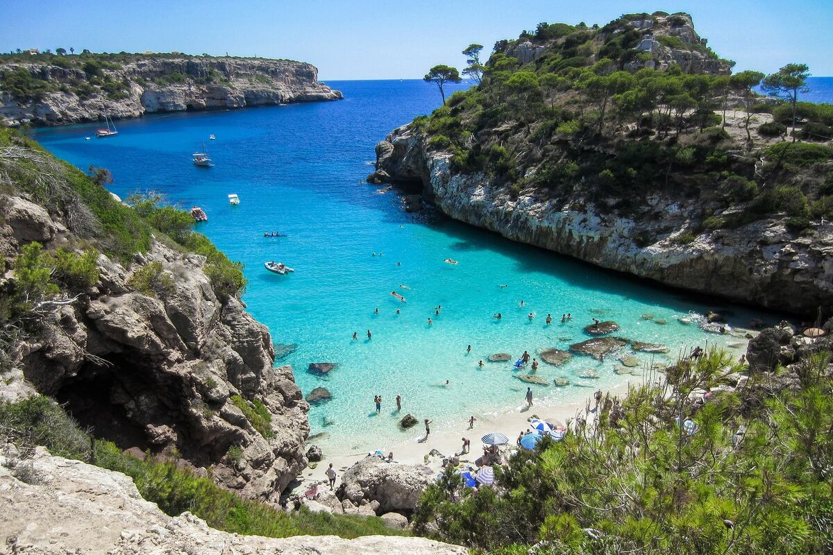 firstmallorca.com