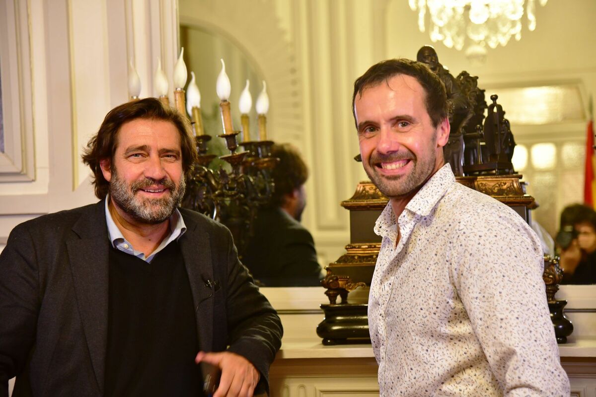 Luis Arroyo Martínez, presidente del Ateneo de Madrid con Maximiliano Fernández, foto Agustín Millán
