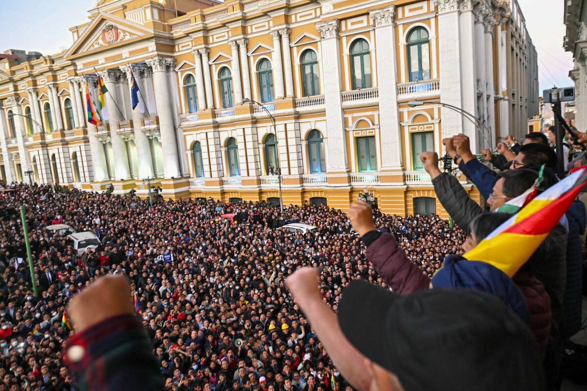 Bolivia con la democracia